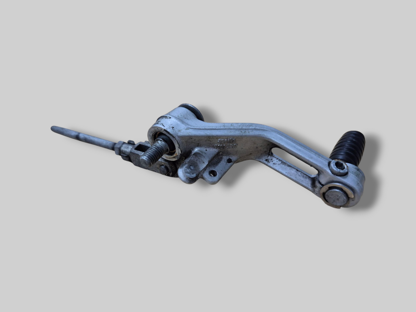 REAR BRAKE PEDAL LEVER AP8135925 Aprilia RSV Mille 98-03 / Tuono 02-05