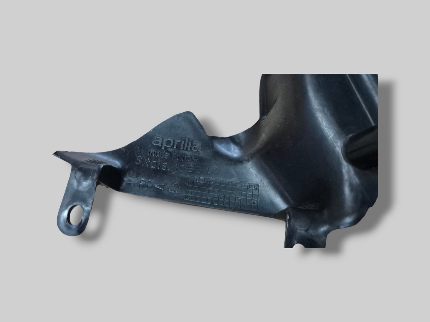 SWINGARM GOUD AP8146639 Aprilia RSV Tuono 2002-2005 